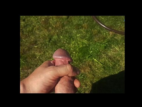 ❤️ Žhavá kočička si nechá ošukat růžovou kundičku a udělá se squirtem v letní zahradě. Jen porno u porna cs.cbddeluxe.top